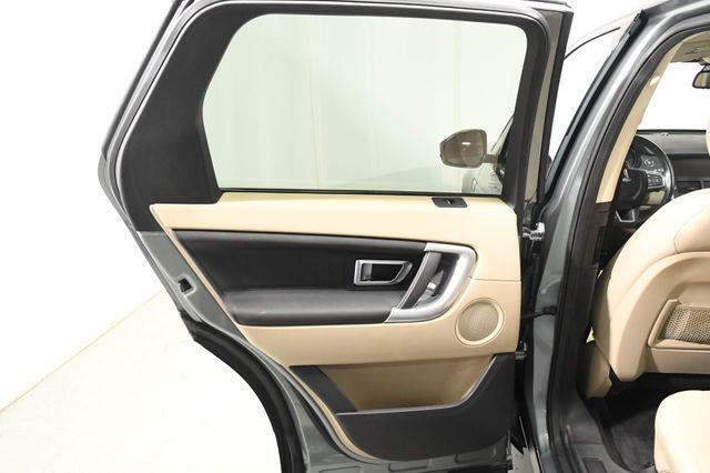2017 Land Rover Discovery Sport HSE photo