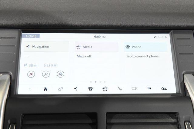 2017 Land Rover Discovery Sport HSE photo