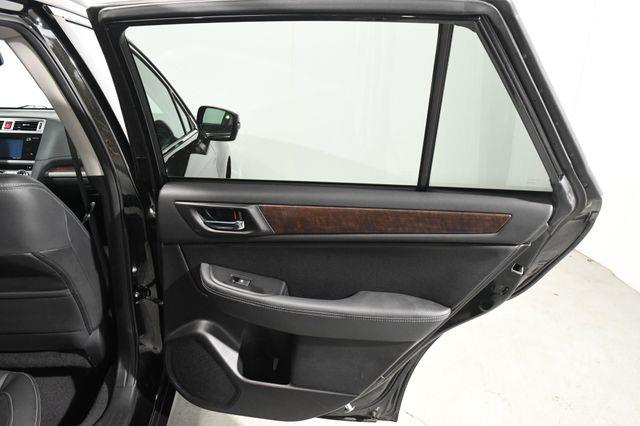 2017 Subaru Outback 2.5i Limited photo