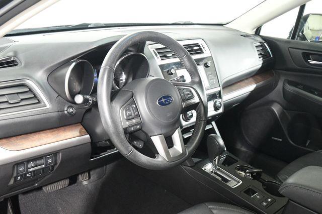 2017 Subaru Outback 2.5i Limited photo