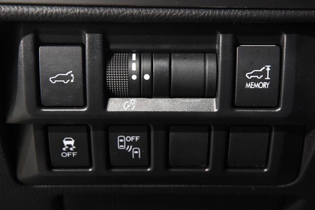 2017 Subaru Outback 2.5i Limited photo