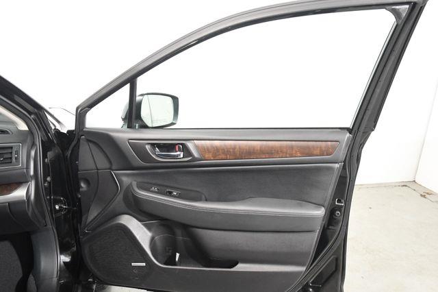 2017 Subaru Outback 2.5i Limited photo