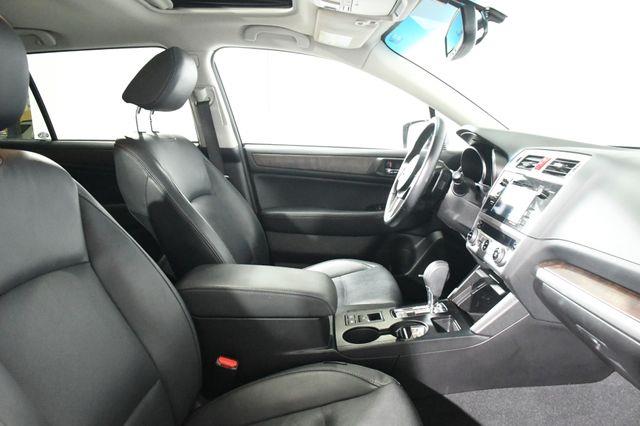 2017 Subaru Outback 2.5i Limited photo