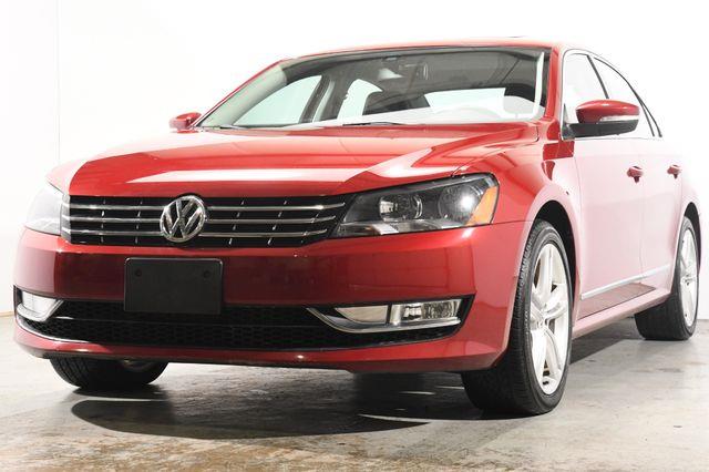 The 2015 Volkswagen Passat 2.0L TDI SEL Premium photos