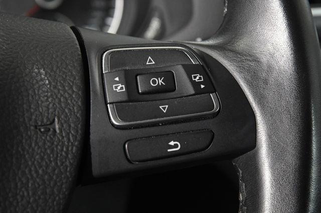 2015 Volkswagen Passat 2.0L TDI SEL Premium photo