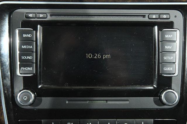 2015 Volkswagen Passat 2.0L TDI SEL Premium photo