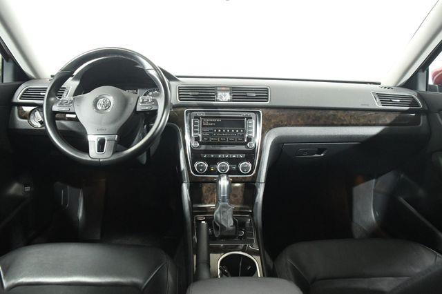 2015 Volkswagen Passat 2.0L TDI SEL Premium photo