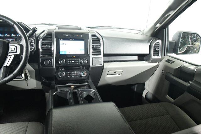 2016 Ford F-150 XLT w/ Heated Seats/ Sunroof / photo