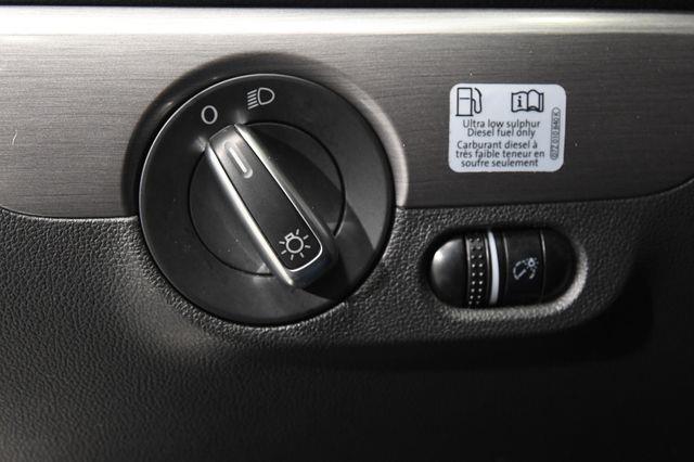 2013 Volkswagen Jetta TDI photo