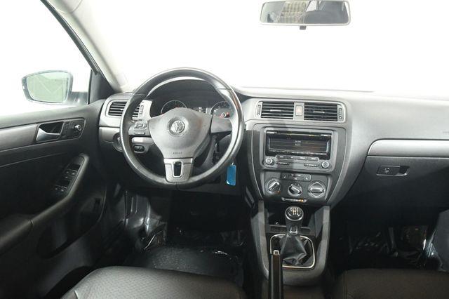 2013 Volkswagen Jetta TDI photo