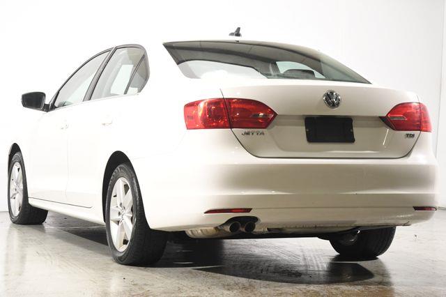 2013 Volkswagen Jetta TDI photo