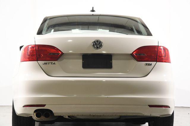 2013 Volkswagen Jetta TDI photo