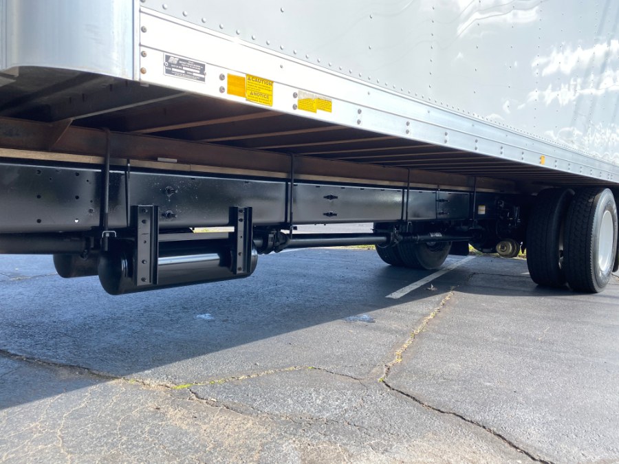 2016 Hino 268 Box Truck photo