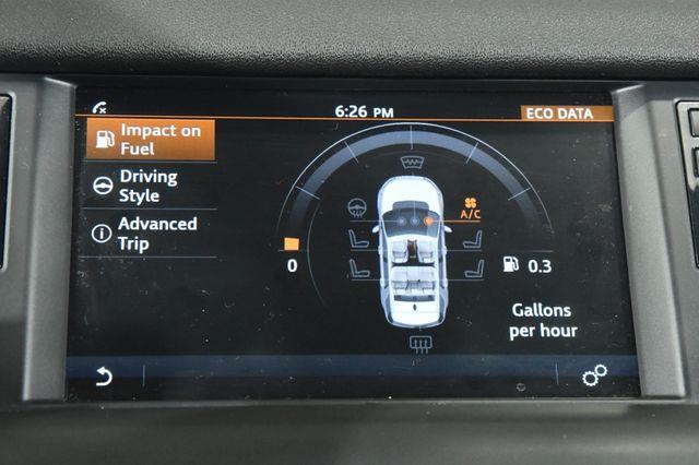 2016 Land Rover Discovery Sport SE photo