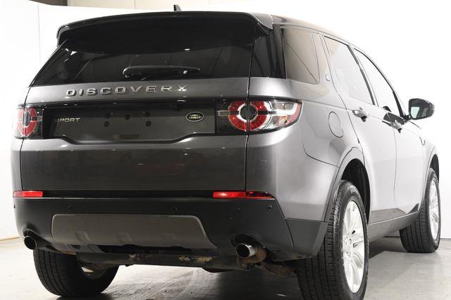 2016 Land Rover Discovery Sport SE photo