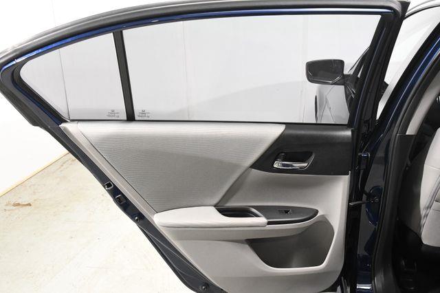 2017 Honda Accord LX photo