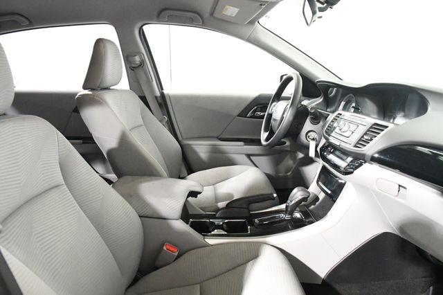 2017 Honda Accord LX photo