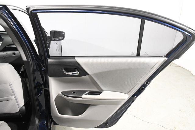2017 Honda Accord LX photo