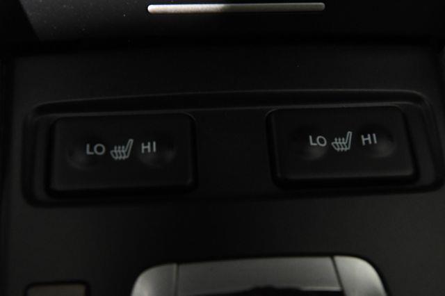 2017 Acura ILX w/Technology Plus Pkg photo