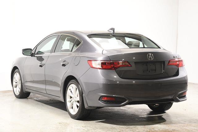 2017 Acura ILX w/Technology Plus Pkg photo