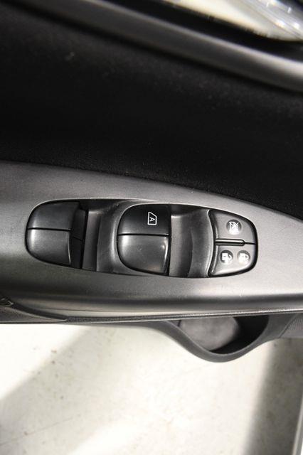 2017 Nissan Sentra S photo