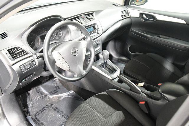 2017 Nissan Sentra S photo