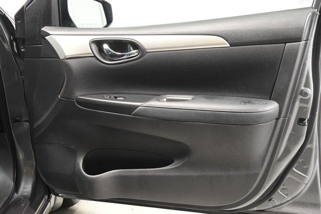 2017 Nissan Sentra S photo