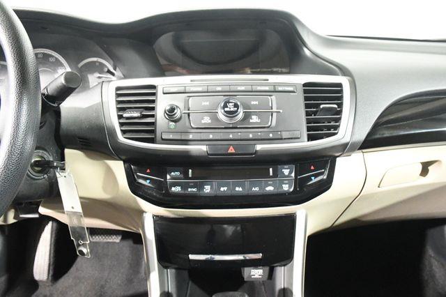 2017 Honda Accord LX photo