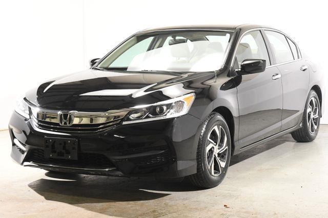 2017 Honda Accord LX photo