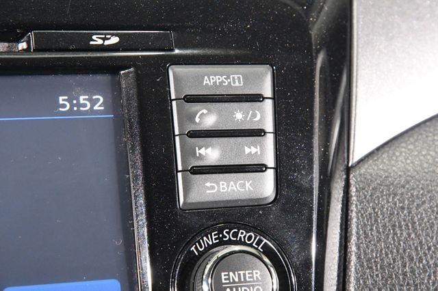 2016 Nissan Rogue SV w/ Nav & Blind Spot photo
