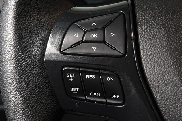2017 Ford Explorer XLT photo