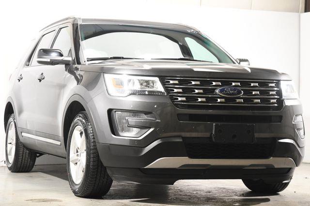 2017 Ford Explorer XLT photo