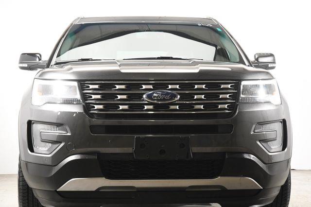 2017 Ford Explorer XLT photo