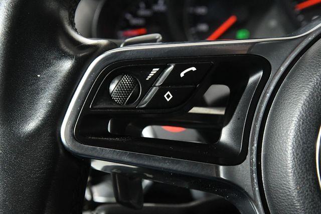 2016 Porsche Cayenne Navigation/ Blind Spot/ Heated photo