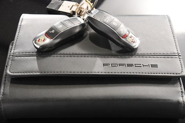 2016 Porsche Cayenne Navigation/ Blind Spot/ Heated photo