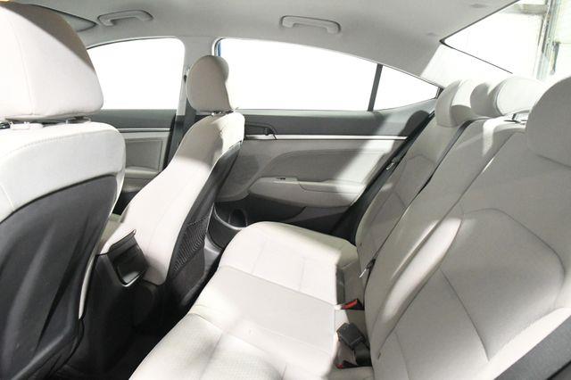 2017 Hyundai Elantra SE photo