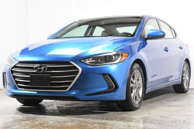 The 2017 Hyundai Elantra SE photos