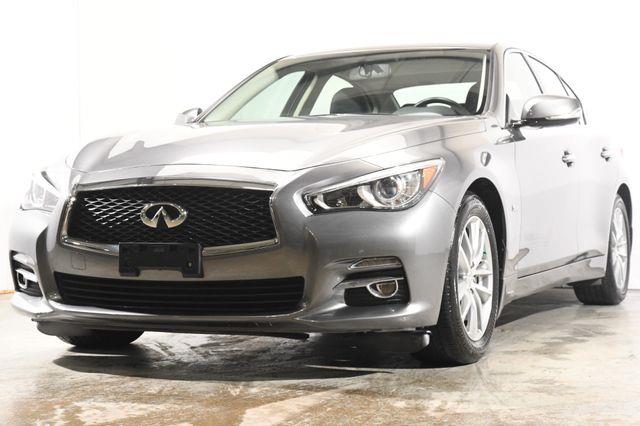 The 2016 Infiniti Q50 3.0t Premium Plus w/ Navigatio photos