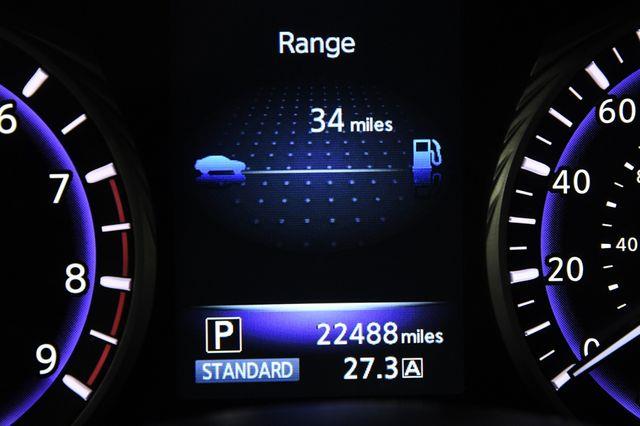 2016 Infiniti Q50 3.0t Premium Plus w/ Navigatio photo