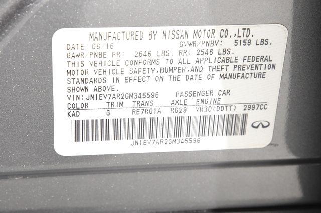2016 Infiniti Q50 3.0t Premium Plus w/ Navigatio photo