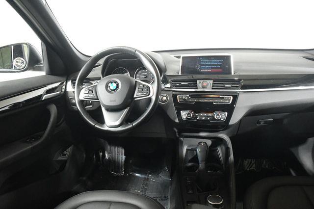 2017 BMW X1 xDrive28i SUV photo