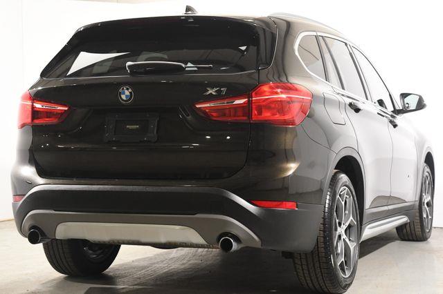 2017 BMW X1 xDrive28i SUV photo