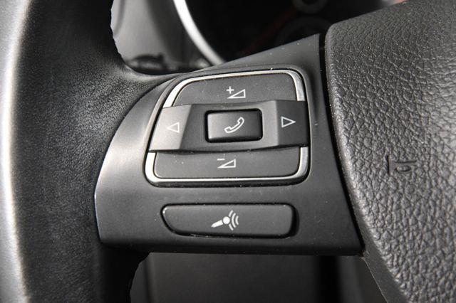 2012 Volkswagen Jetta SportWagen TDI photo