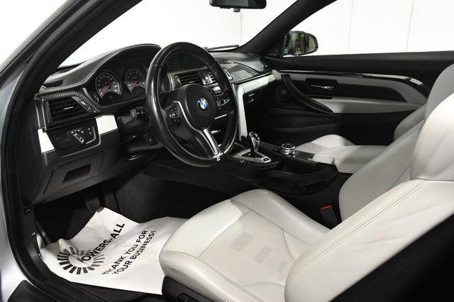 2015 BMW M4 Coupe photo