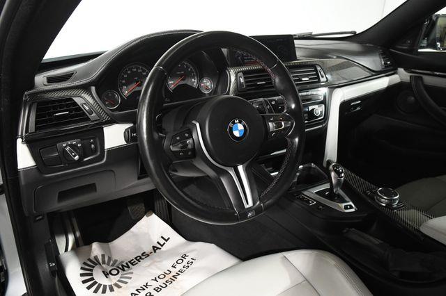 2015 BMW M4 Coupe photo