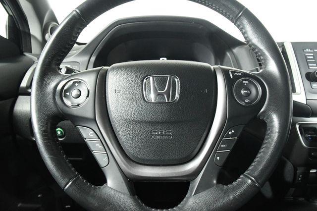 2017 Honda Ridgeline RTL photo