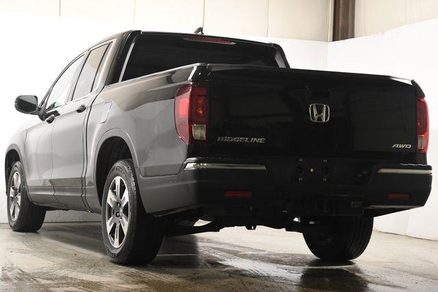 2017 Honda Ridgeline RTL photo