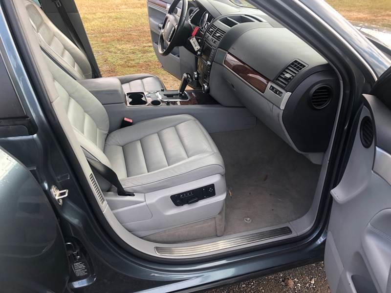 2007 Volkswagen Touareg V6 photo