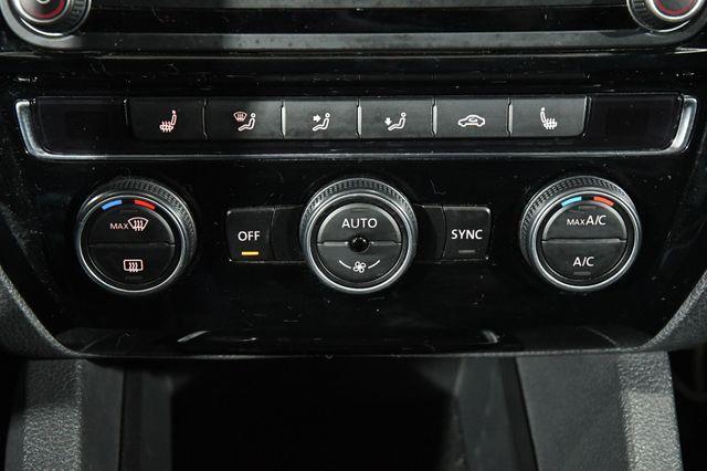 2016 Volkswagen Jetta 2.0T GLI SE photo