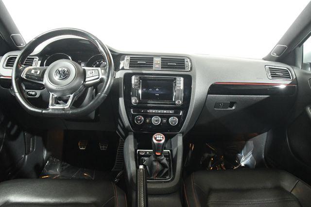 2016 Volkswagen Jetta 2.0T GLI SE photo